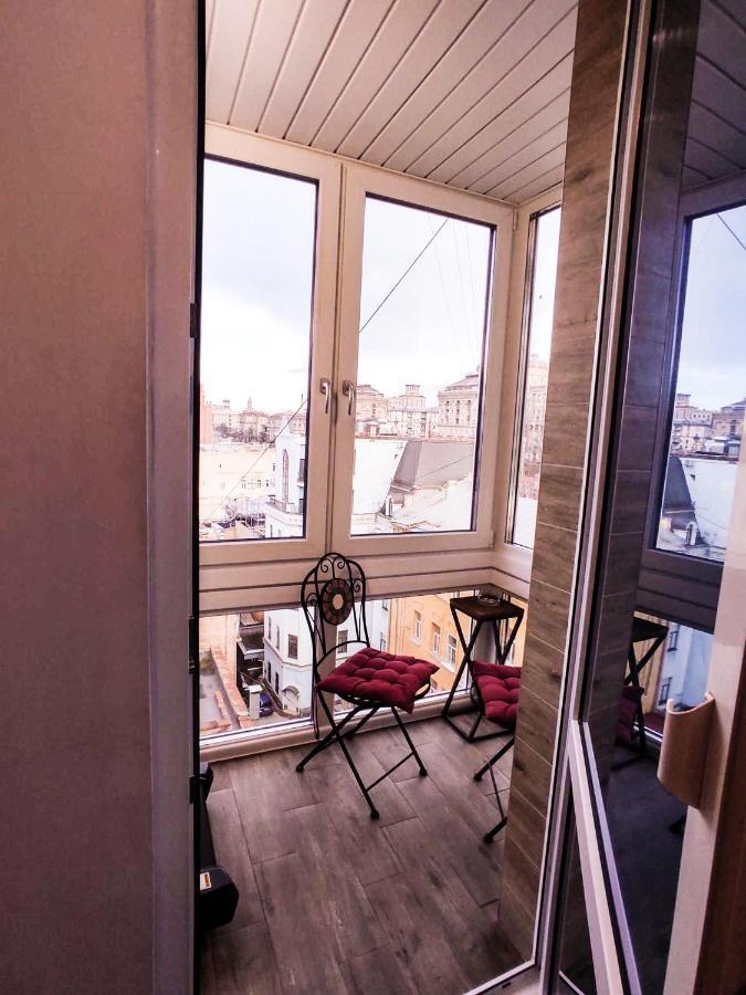 Apartment Sauna, Big Jacuzzi , Khreshchatyk
