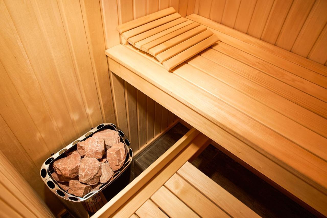 Apartment Sauna, Big Jacuzzi , Khreshchatyk Kyiv
