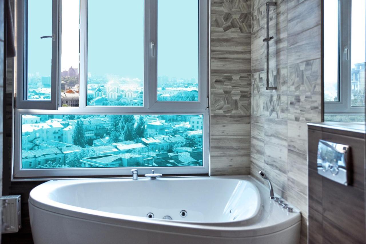 Sauna, Big Jacuzzi , Khreshchatyk Apartment *