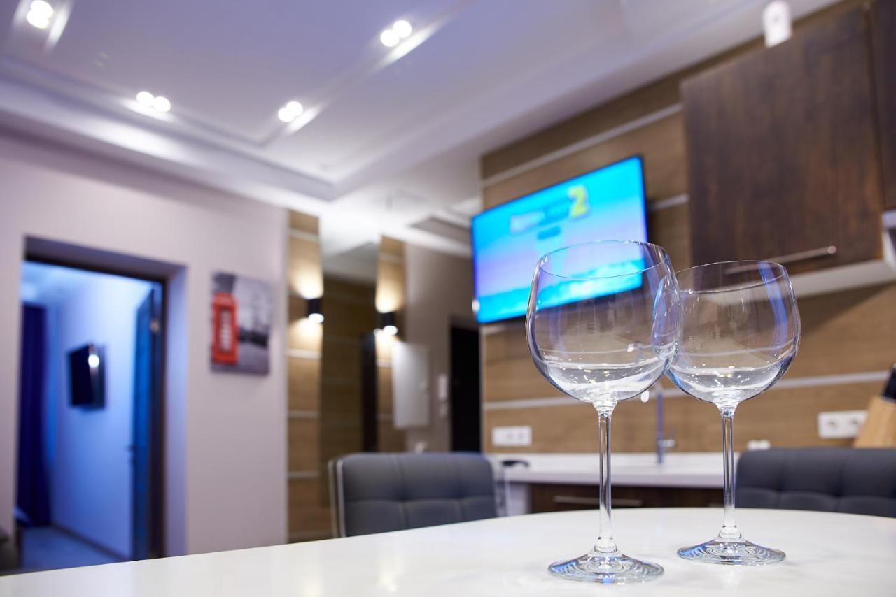 Sauna, Big Jacuzzi , Khreshchatyk Apartment